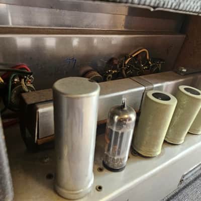Sears / Silvertone Silvertone 1484 Twin Twelve Tube Amplifier Head and 2x12 Cab 1960s image 8