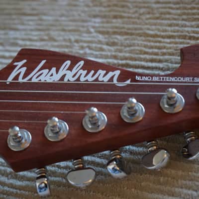 Washburn N4 Nuno Bettencourt Padauk. Limited edition. Signed by Nuno. Rare! image 14