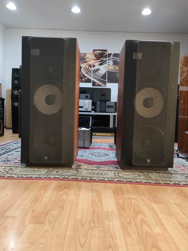 JBL L150 image 1