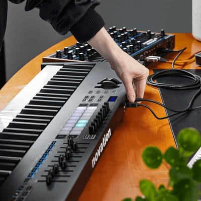 NOVATION LAUNCHKEY-88-MK3 Mk3 - Clavier maître 88 touches semi-lestées image 9