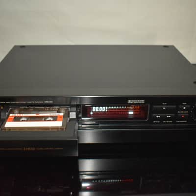 DENON DRS-810 3-Head, Closed Loop, Dual Capstan Dolby HX PRO B/C Cassette Deck Japan image 3