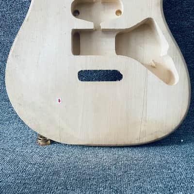 Basswood Guitar Strat Style Body image 5