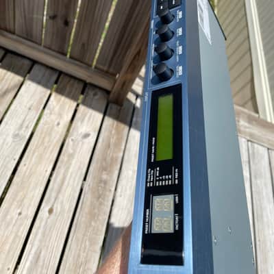 TC Helicon VoiceWorks PLUS Vocal Multi-Effects 2010s (With Power Cord) image 12