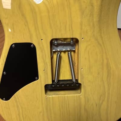 Suhr Classic S - Translucent image 10