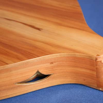 Luthelier Irish mandolin 2025 - French polish image 3