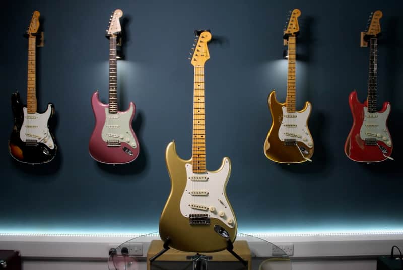 Fender Custom Shop '57 Stratocaster Journeyman Relic HLE Gold image 1