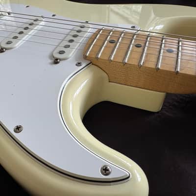 Fender Stratocaster 1987-88 - Olympic White image 5