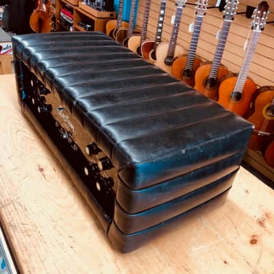 Kustom K200B Tuck N' Roll Bass Amp Head image 3