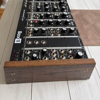 Custom Synthesizers.com Box11 2020s - Black Bild 4