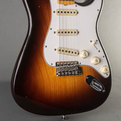 Fender Custom Shop Postmodern Stratocaster Journeyman 2021, Sunburst image 3