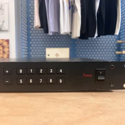 Oberheim Matrix 1000 Rackmount 6-Voice Synthesizer image 4