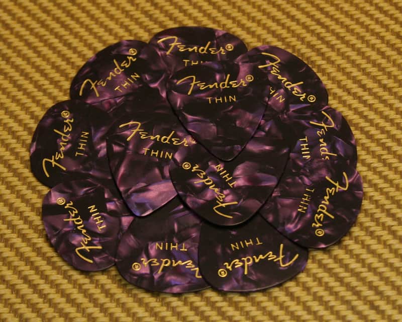 098-0351-776 Fender Thin 351 Purple Moto Guitar Picks 198-0351-776 image 1