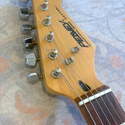 Peavey Raptor I: Old School Shredder with a few tricks up its sleeve! image 6