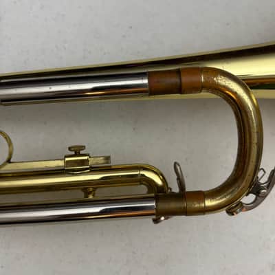 Yamaha YTR-2320 Bb Trumpet – Japan – Smooth Valves – Case & Accessories image 11