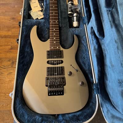 Ibanez RG570-GN Standard 1999 - 2002 - Gray Nickel image 2