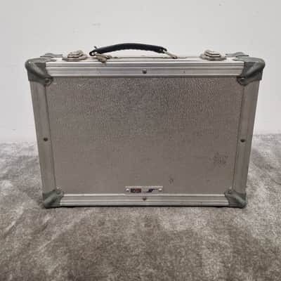 Unbranded Metal Flight Case - 50CMX40CM Equipment Case - Rugged Protection - Very Good image 4