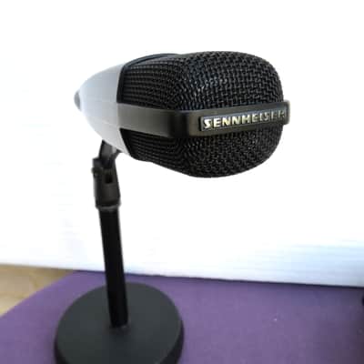 Sennheiser MD 421-U-4 Cardioid Dynamic Microphone image 7