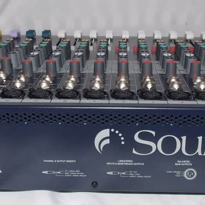 Soundcraft EFX12 12-Channel Mixer with Effects 2010s - Black image 8