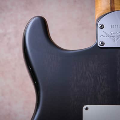 FENDER USA Custom Shop Deluxe Stratocaster AAA+ " Ebony Trans + Maple" (2012) image 17
