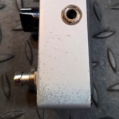 Mooer Noise Killer Gate Suppressor image 4