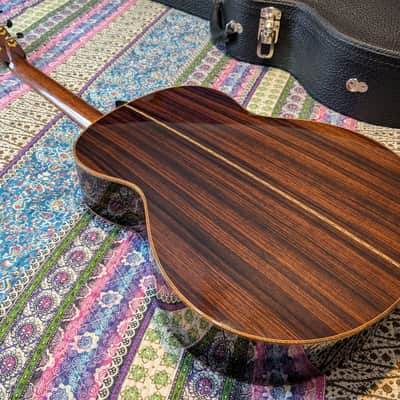 Bourgeois Small Jumbo Custom Hide Glue German Spruce top2013 - Gloss image 10