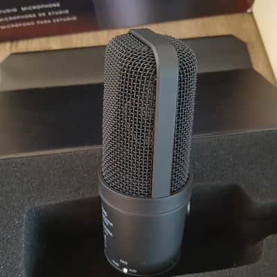 Audio-Technica AT4040 Large Diaphragm Cardioid Condenser Microphone 2010s - Black image 7