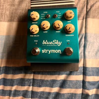 Strymon Blue Sky Reverberator V2 2022 - Present - Blue image 1
