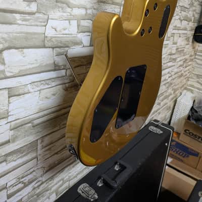 Original USA Peavey EVH Wolfgang Special Goldtop D Tuna Hard-Shell Case image 17