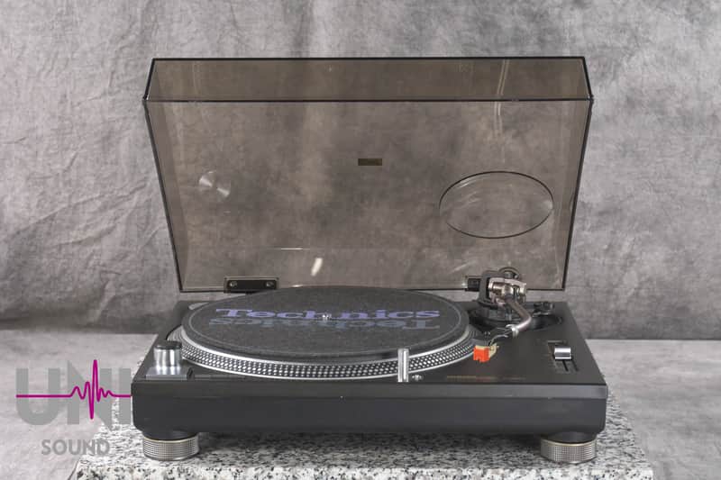 Technics SL-1200MK4