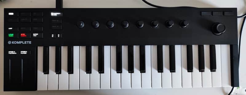 Native Instruments Komplete Kontrol M32 image 1