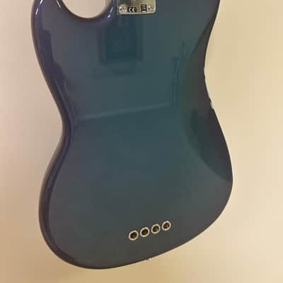 Fender Vintera II Mustang Bass - Burgundy (Blue) imagen 5