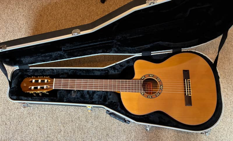 Manuel Ferrino MFBC Electro-Classical Guitar 2000's - Cherry imagen 1