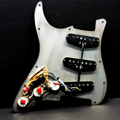 Carparelli 9-Way Strat Wiring Mod – Fully Loaded Pickguard, Vintage Single Coils, CTS Pots image 8