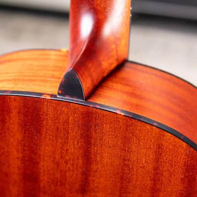 Eastman E1OOSS-SB Acoustic Guitar - Sunburst with Gig Bag image 9