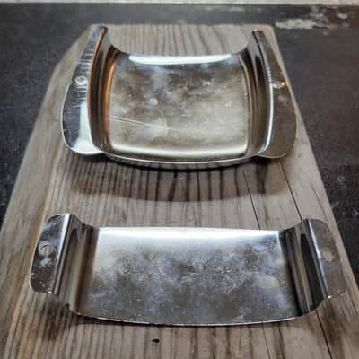Fender Repro 2010s Bass Pickup and Bridge Covers Relic - Chrome image 3