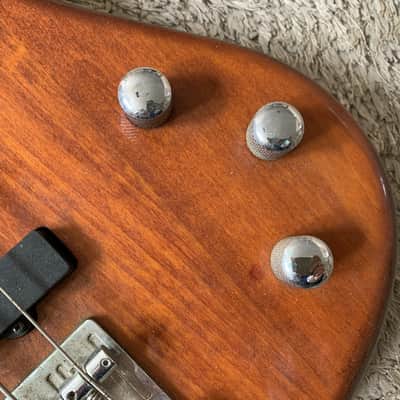 Washburn 4 String Electric Bass, Solid Alder Wood Body, Maple Neck, Rosewood 24 Frets Fingerboard image 5