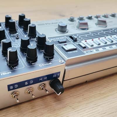 Roland TR-606 AlienizeD Mod MK2+ image 3