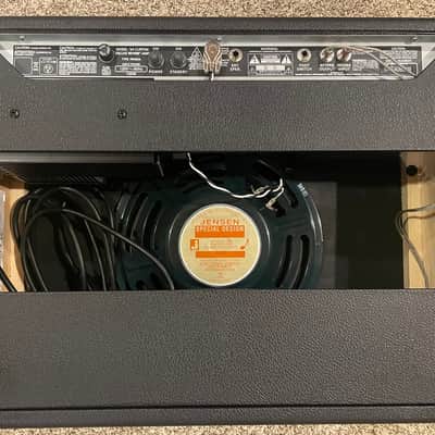 Fender '64 Custom Deluxe Reverb image 3