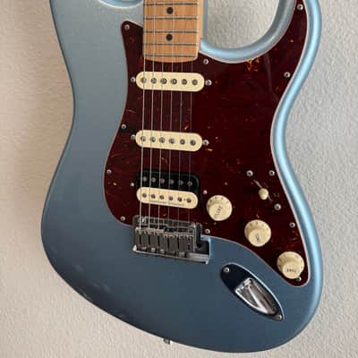 Fender American Mod Shop Stratocaster 2020 - Ice Blue Metallic image 2