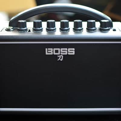 Boss Katana Mini 1x4 Electric Guitar Amplifier Combo image 2