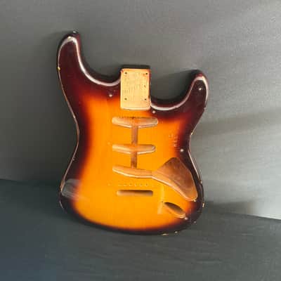 🔥 Fender Custom Shop 1957 Stratocaster Relic Body – Chocolate Burst – COA & Neck Plate 🔥 image 6