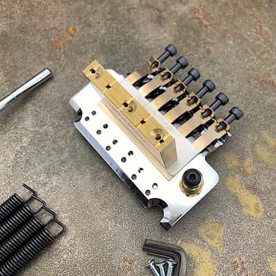 Gotoh Floyd Rose Locking Tremolo Set, Chrome – GE1996T + Free 33mm OEM Block image 4