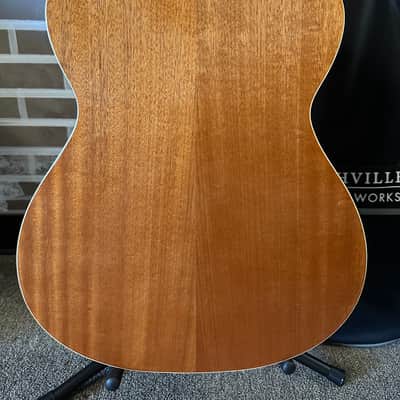 Nashville Guitar Works OM10EB 2025 - Edgeburst image 5