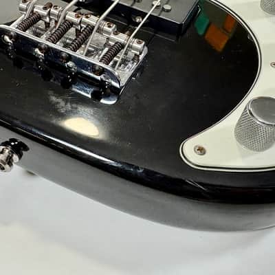 Fender Precision Bass American Deluxe 2000 Black image 6