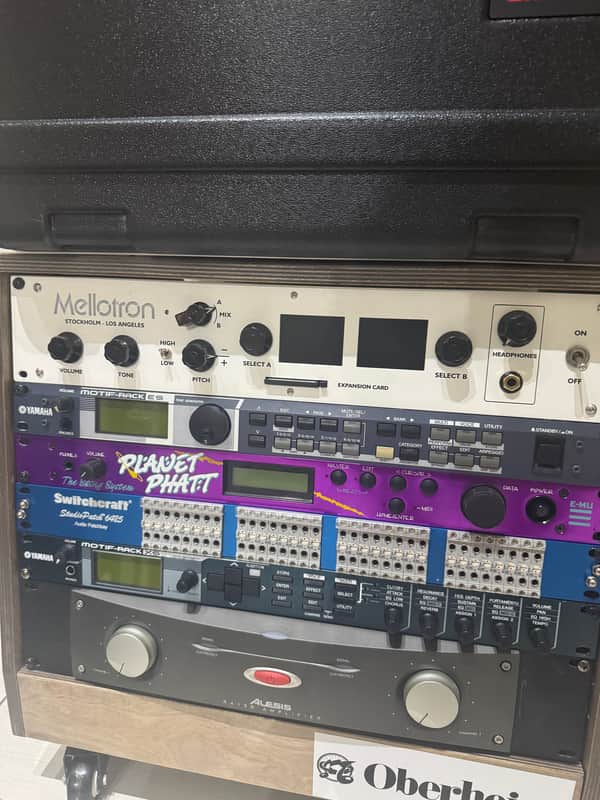 Immagine E-MU Systems Planet Phatt - 1