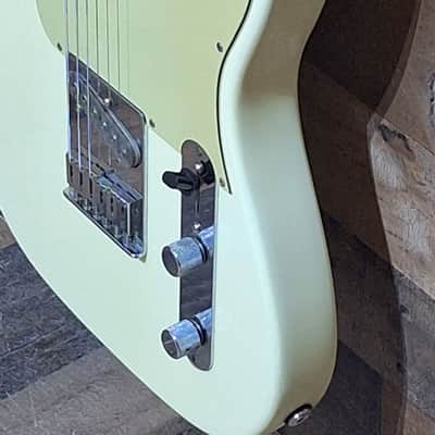 2009 G&L Fullerton ASAT Classic Telecaster W/OHSC image 4