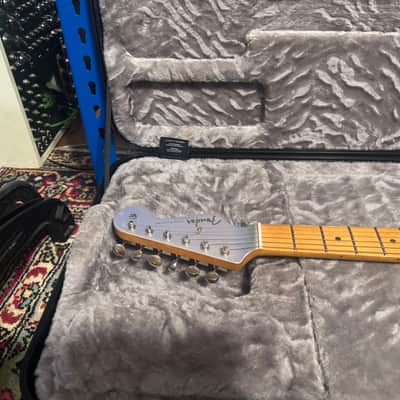 Fender H.E.R. Signature Stratocaster 2020 - Present - Chrome Glow image 3