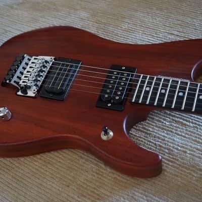 Washburn N4 Nuno Bettencourt Padauk. Limited edition. Signed by Nuno. Rare! image 11