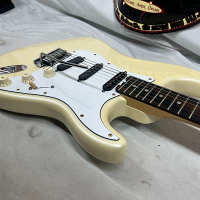 Fender American Elite Stratocaster Strat Shawbucker Electric Guitar with Hard Case image 16