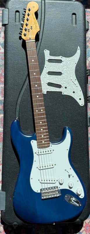 Fender Cory Wong Signature Stratocaster - Sapphire Blue Transparent